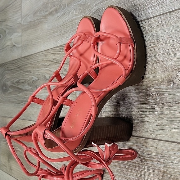 Michael Michael Kors Size 7 Vero Leather Platform Sandal in Dahlia - Picture 5 of 10